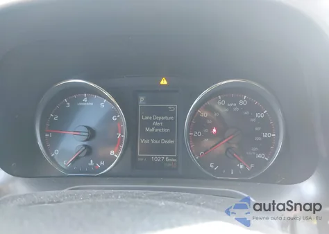 2017 Toyota Rav4 Se z USA, uszkodzony, nr VIN JTMNFREV3HJ141082